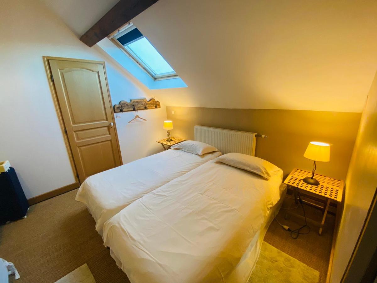Ferme De Montecouvez Bed & Breakfast Crevecoeur-sur-l'Escaut Exterior photo