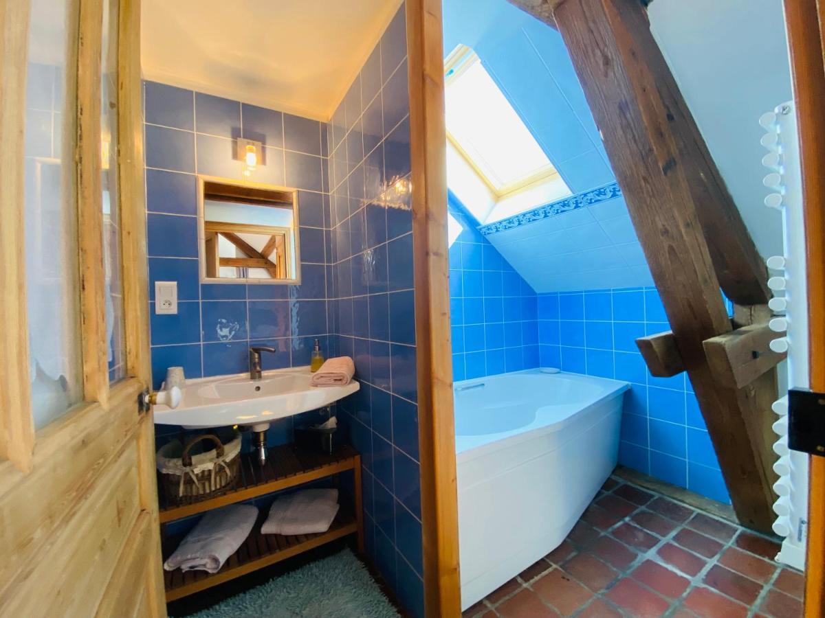 Ferme De Montecouvez Bed & Breakfast Crevecoeur-sur-l'Escaut Exterior photo
