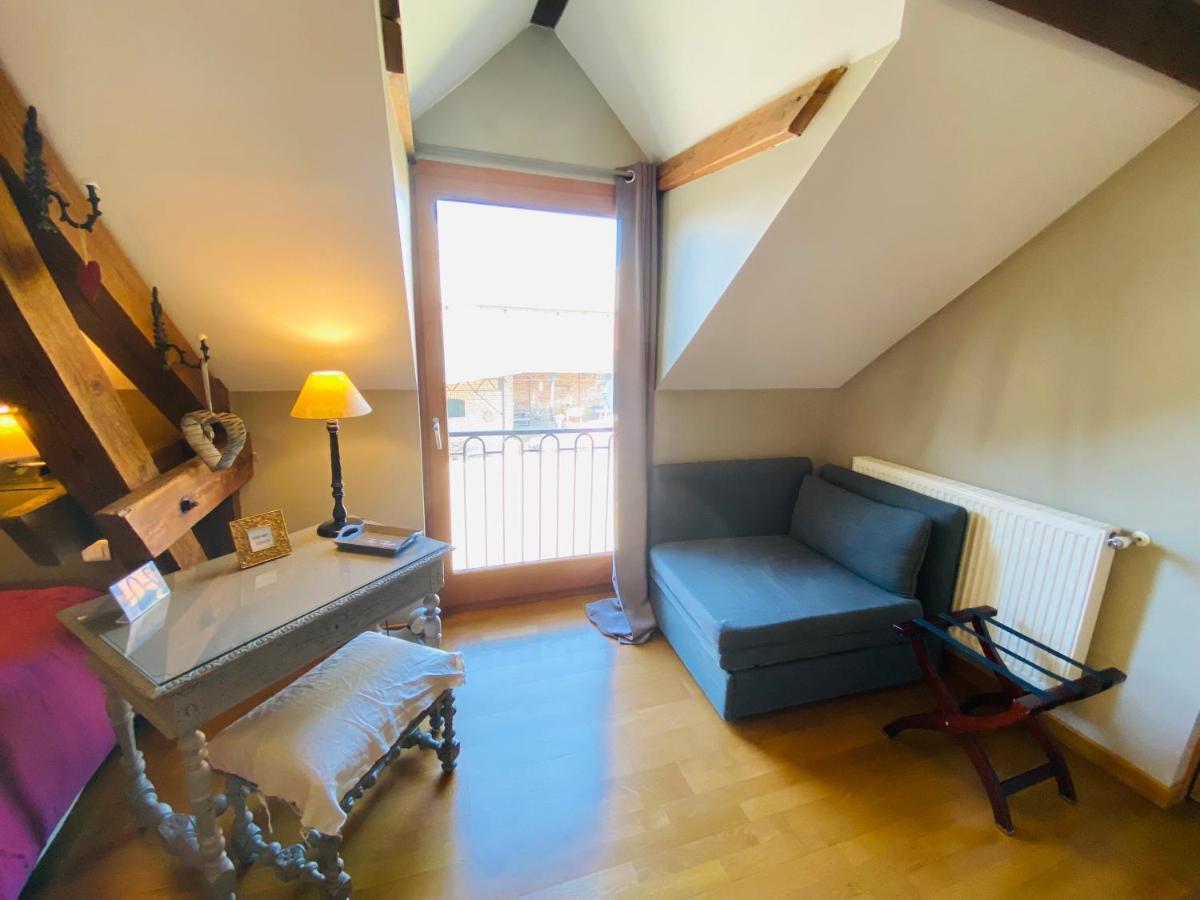 Ferme De Montecouvez Bed & Breakfast Crevecoeur-sur-l'Escaut Exterior photo