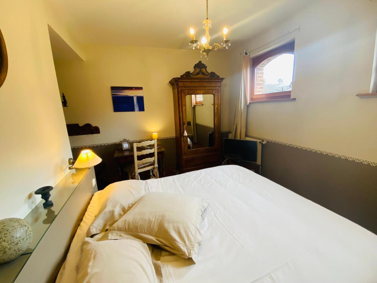 Ferme De Montecouvez Bed & Breakfast Crevecoeur-sur-l'Escaut Exterior photo