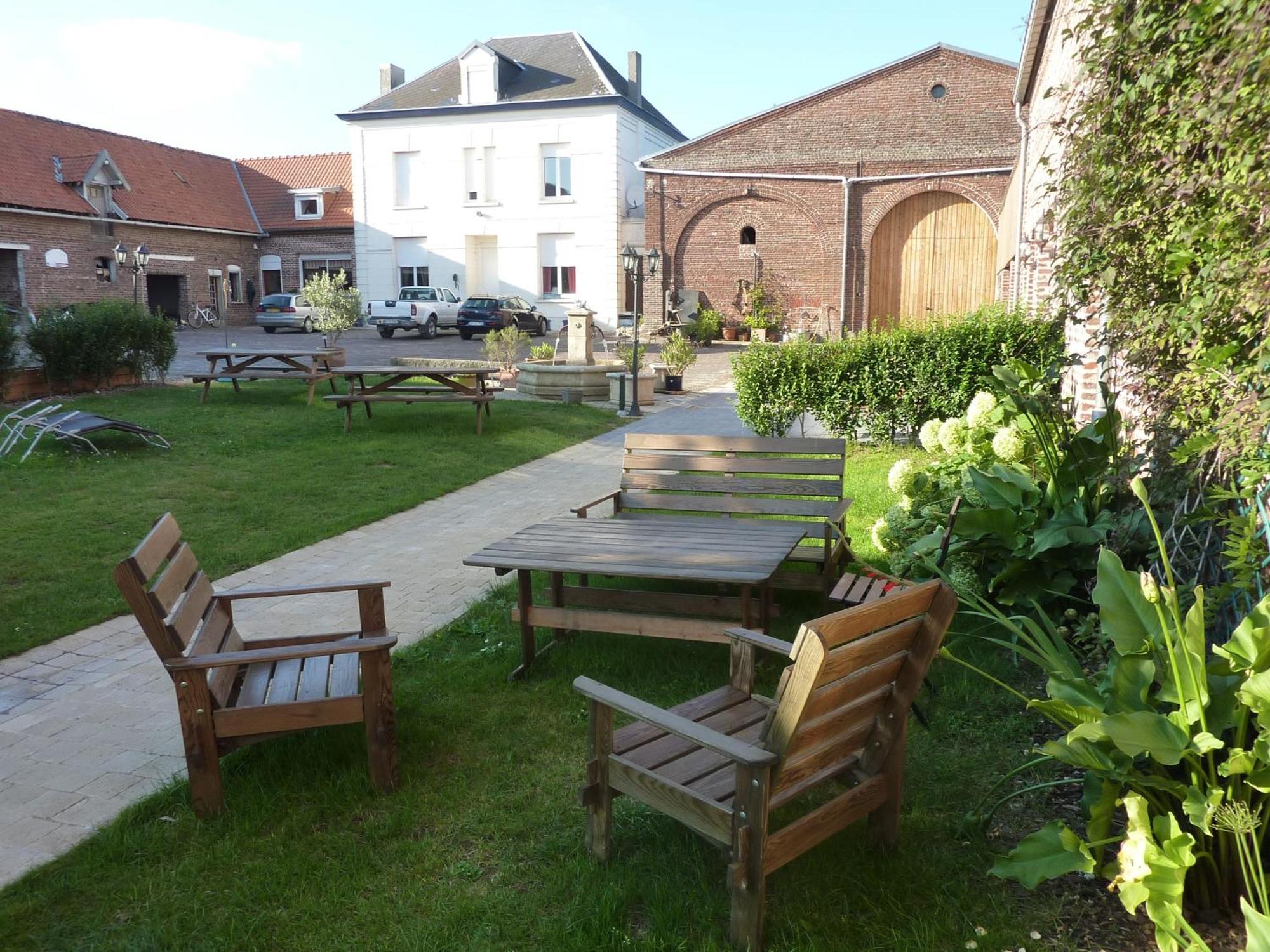 Ferme De Montecouvez Bed & Breakfast Crevecoeur-sur-l'Escaut Exterior photo